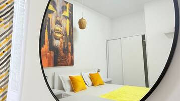 Classic-Apartment | Schreibtisch, laptopgeeigneter Arbeitsplatz, kostenloses WLAN