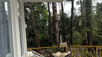 Classic-Apartment | Schreibtisch, laptopgeeigneter Arbeitsplatz, kostenloses WLAN