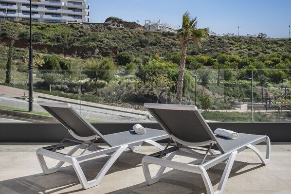 Terrace/patio - Modern Apartment with Rooftop Pool - Carvajal (Fuengirola)