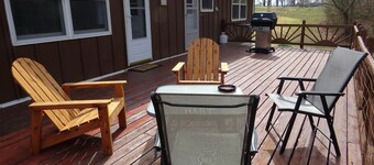 Rustic Cabin Rental near Meramec State Park, Missouri