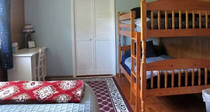 Rustic Cabin Rental near Meramec State Park, Missouri