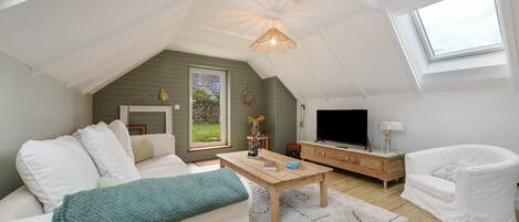 Televisie en een open haard