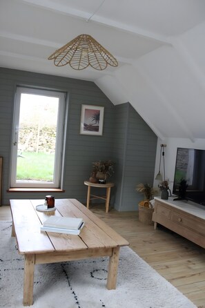 Uklassifisert bilde, 2 av 18, knapp