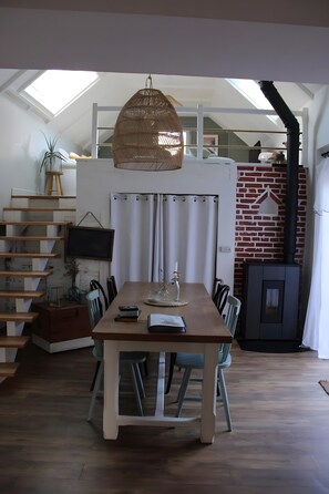 Nicht klassifiziertes Bild, 2 von 18, Schaltfläche