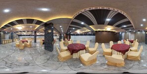 Unclassified image, 5 of 10, button - Hotel The Royal Knot (Kanpur)