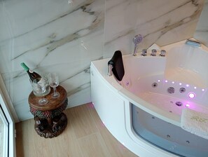 Immagine non classificata, 3 di 27, pulsante