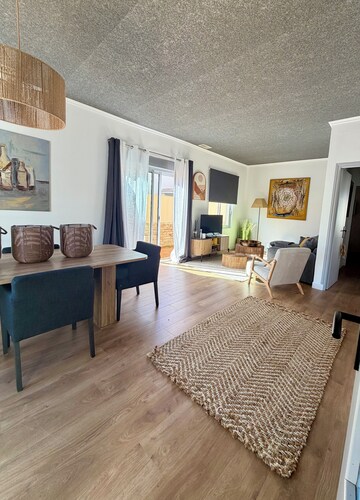 Fully equipped pool house Canet plage perfect for a nice vacation