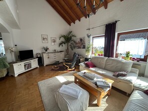 Nicht klassifiziertes Bild, 3 von 17, Schaltfläche