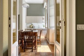 Dining - Easylife - Milano - Monte Nero 48 - Porta Romana (Milano)