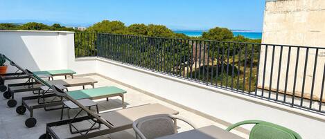 Penthouse Deluxe - havsutsikt | Terrass/Patio