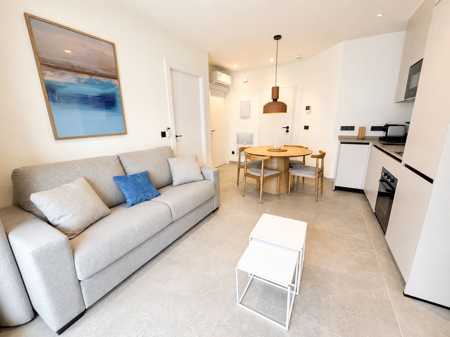 Apartemen Comfort, 1 Tempat Tidur Queen dengan tempat tidur Sofa, Bebas Asap Rokok | Area keluarga