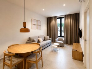Comfort Apartment, Mobility Accessible, Ground Floor | Living area