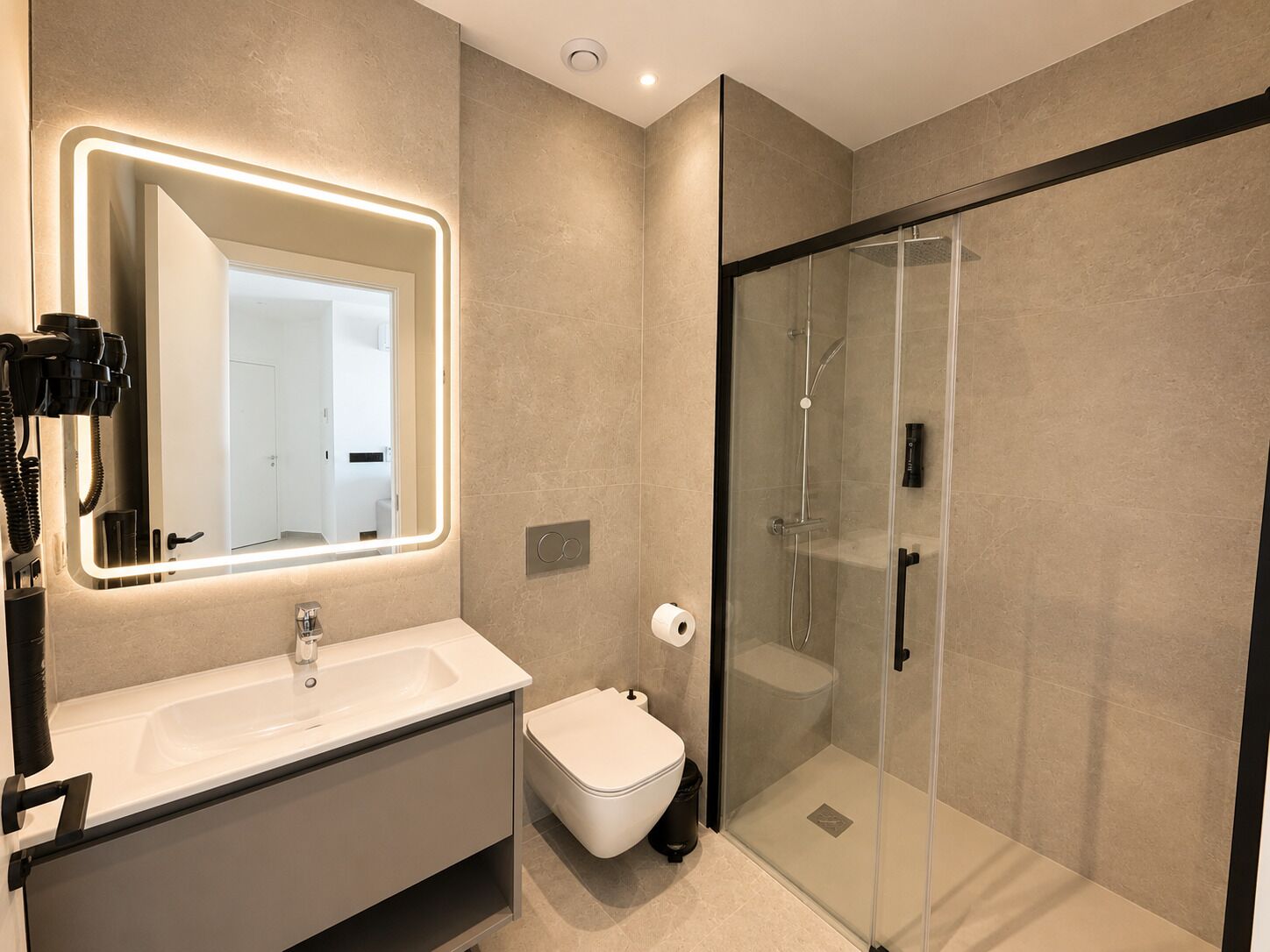 Standard Apartment, Non Smoking | Bathroom | Shower, hair dryer, towels, soap