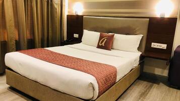Premium Double Room, City View | Free WiFi