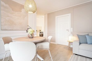 Dining - Vacation apartment Sandweiss 01 (Travemünde)