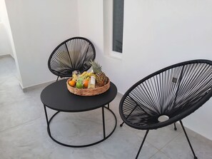 Comfort Apartment, Balcony | Property grounds - Amelie apartments  (Naxos)