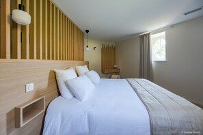 Unclassified image, 3 of 29, button - Characterful Bourgeois House with One-Hectare Park (Tarare)