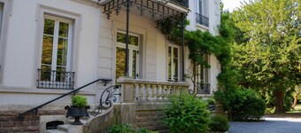 Characterful Bourgeois House with One-Hectare Park