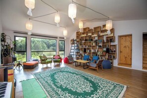 รูปภาพที่ไม่ได้จัดประเภท, 2 จาก 27, ปุ่ม