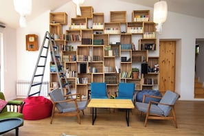 Imej tidak diklasifikasikan, 5 daripada 27, butang