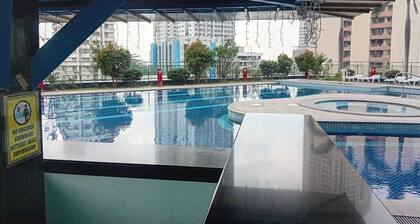 Manila Bay View Mansion Malate by Carnivale Inn