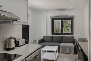 Apartment - Seabreeze Residence by Staycom (Larnaca)