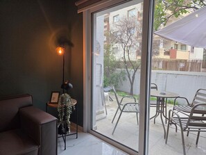 Apartment | 2 bedrooms - Pop Art Residence by Staycom (Nicosia)