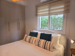 Apartment | 2 bedrooms - Pop Art Residence by Staycom (Nicosia)