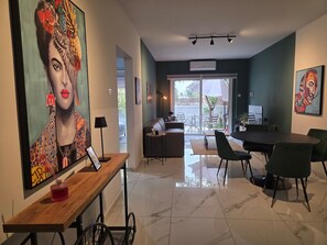 Room - Pop Art Residence by Staycom (Nicosia)