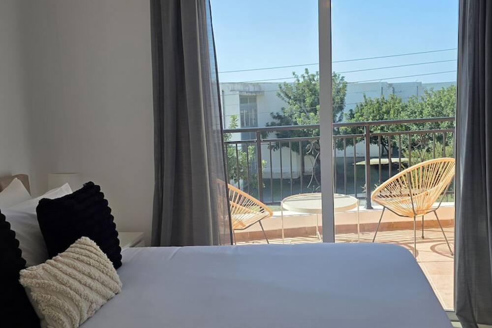 Ithaki Pool Haven by Staycom