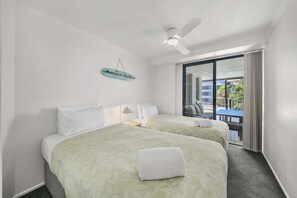 2 bedrooms, WiFi, bed sheets - Prime Parade Position – Alex Headland (Warana)