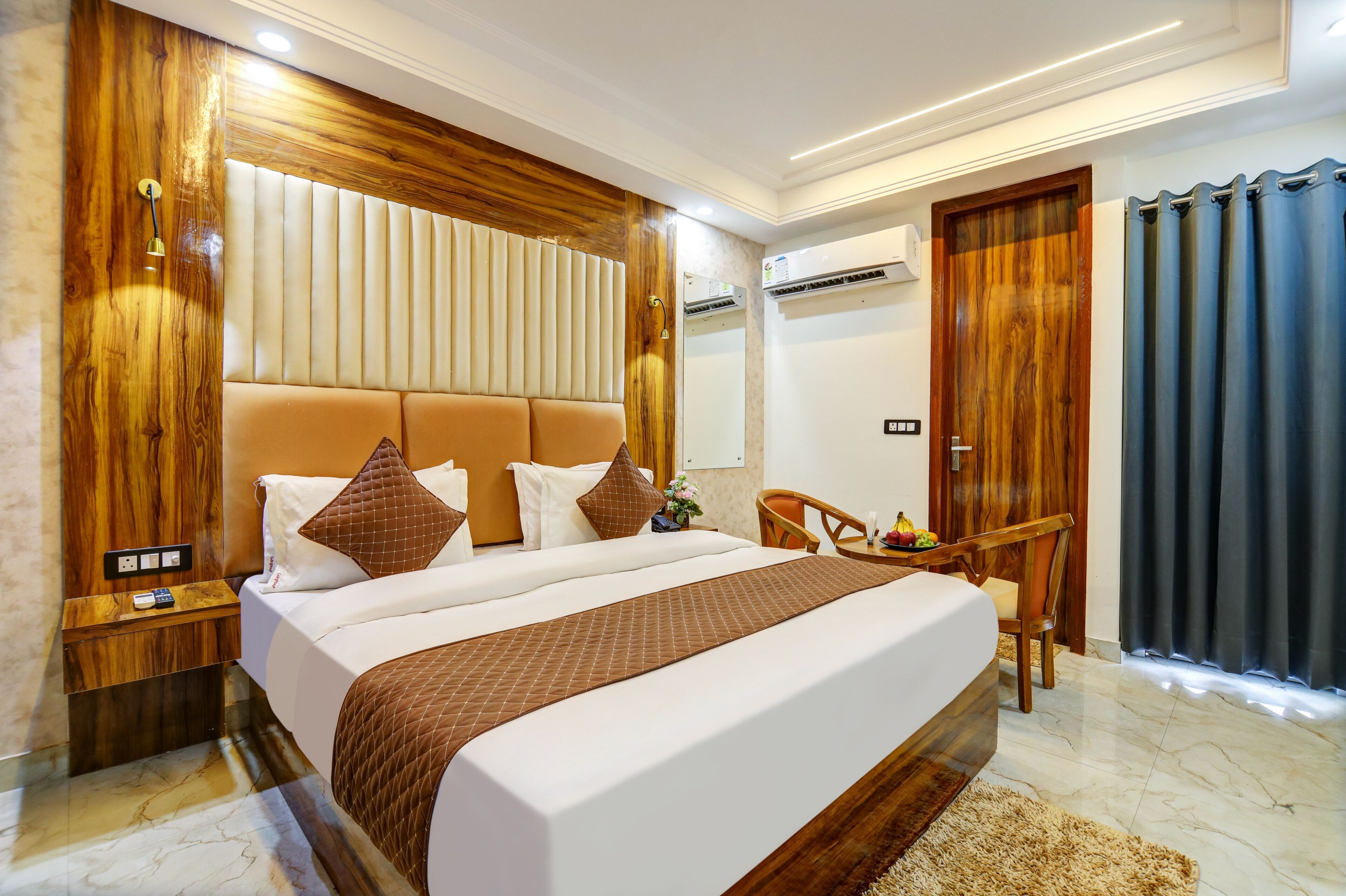 Superior Double or Twin Room, Balcony, City View