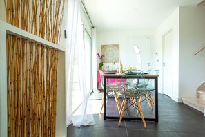 Dining - Les Embruns d'Arcachon - Villa with heated pool (Arcachon)