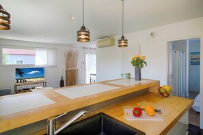 Interior - Les Embruns d'Arcachon - Villa with heated pool (Arcachon)