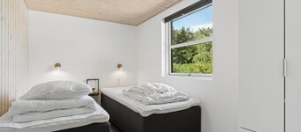 New and modern holiday home with hot tub
