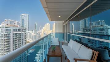 Deluxe Apartment, 1 Bedroom, Balcony, Marina View