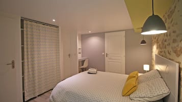 1 bedroom, WiFi, bed sheets