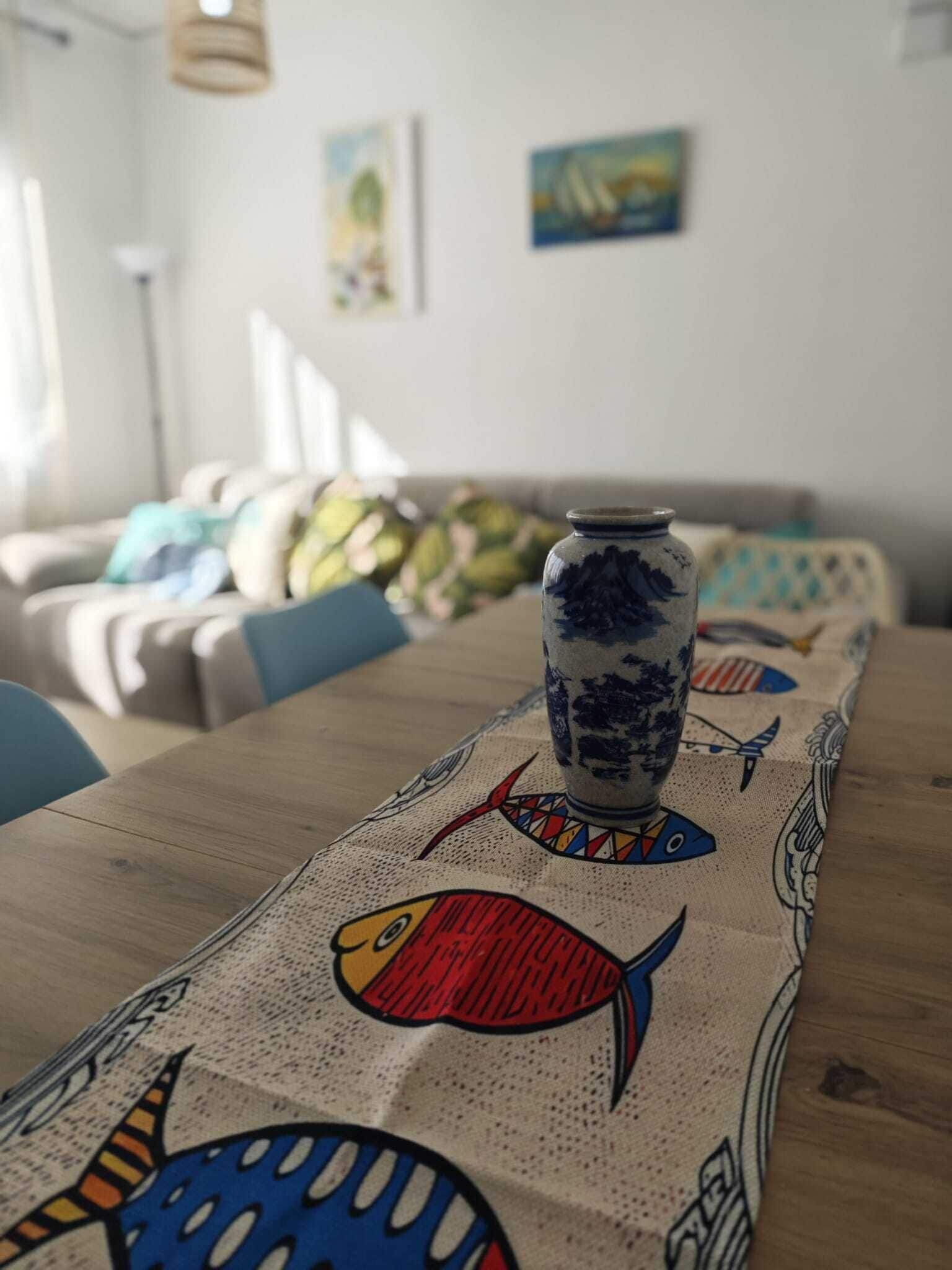 Apartment, 3 Bedrooms, Beachside | Dining room