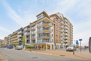 Exterior - 2 bedroom accommodation in Nieuwpoort (Nieuwpoort)