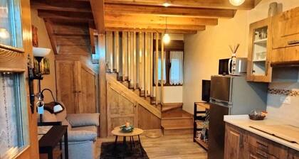 'El Arniu' Apartment with Mountain Views, Private Terrace and Wi-Fi