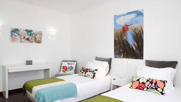 2 soverom, strykejern/-brett, wi-fi og sengetøy