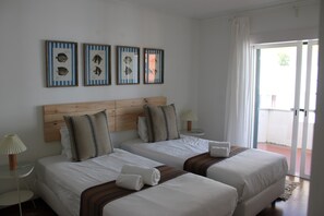 2 dormitorios, tabla de planchar con plancha, wifi y ropa de cama