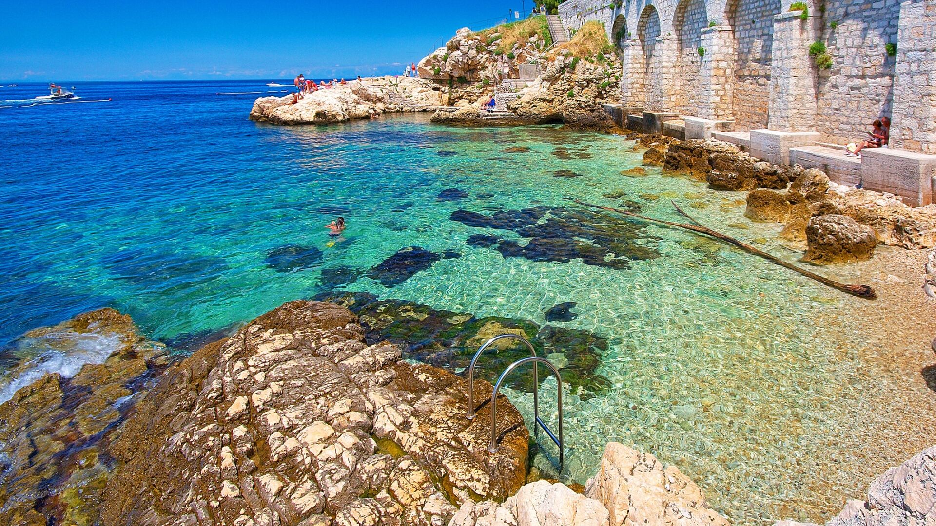 Playa en los alrededores 