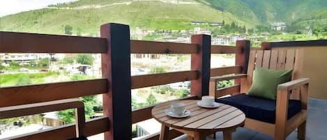 Sviitti, 1 suuri parisänky | Ulkoruokailutilat