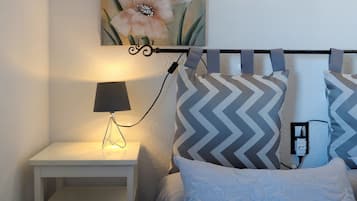 1 slaapkamer, een strijkplank/strijkijzer, wifi, beddengoed