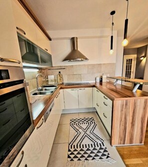 Photo non classée, 2 sur 16, bouton