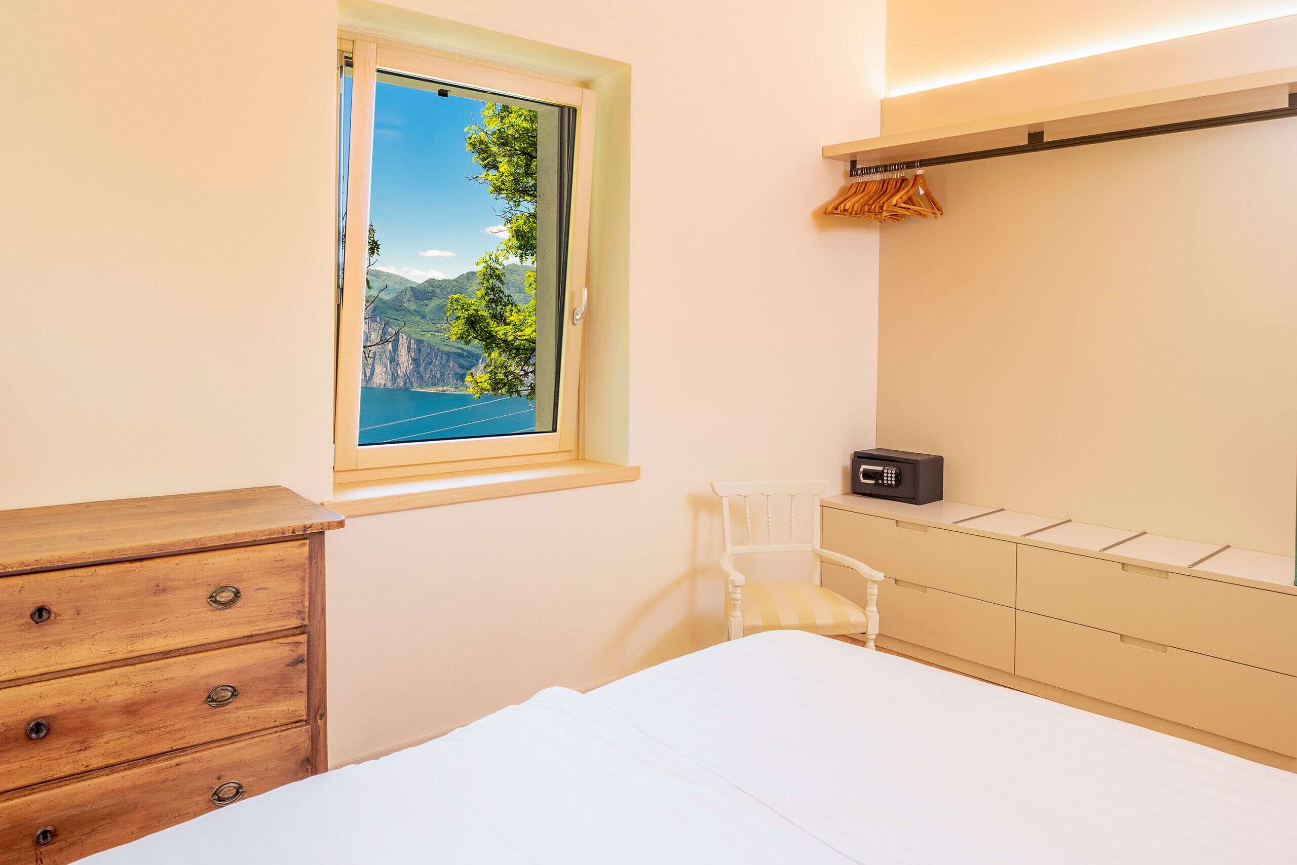 2 habitaciones, wifi gratis y ropa de cama 