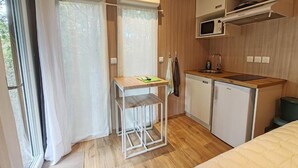 舒適小屋, 1 間臥室, 花園景觀 | 私人小型廚房 | 電熱水壺、餐桌