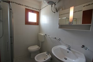 Shower - Comfortable apartment by the sea (Bibione)