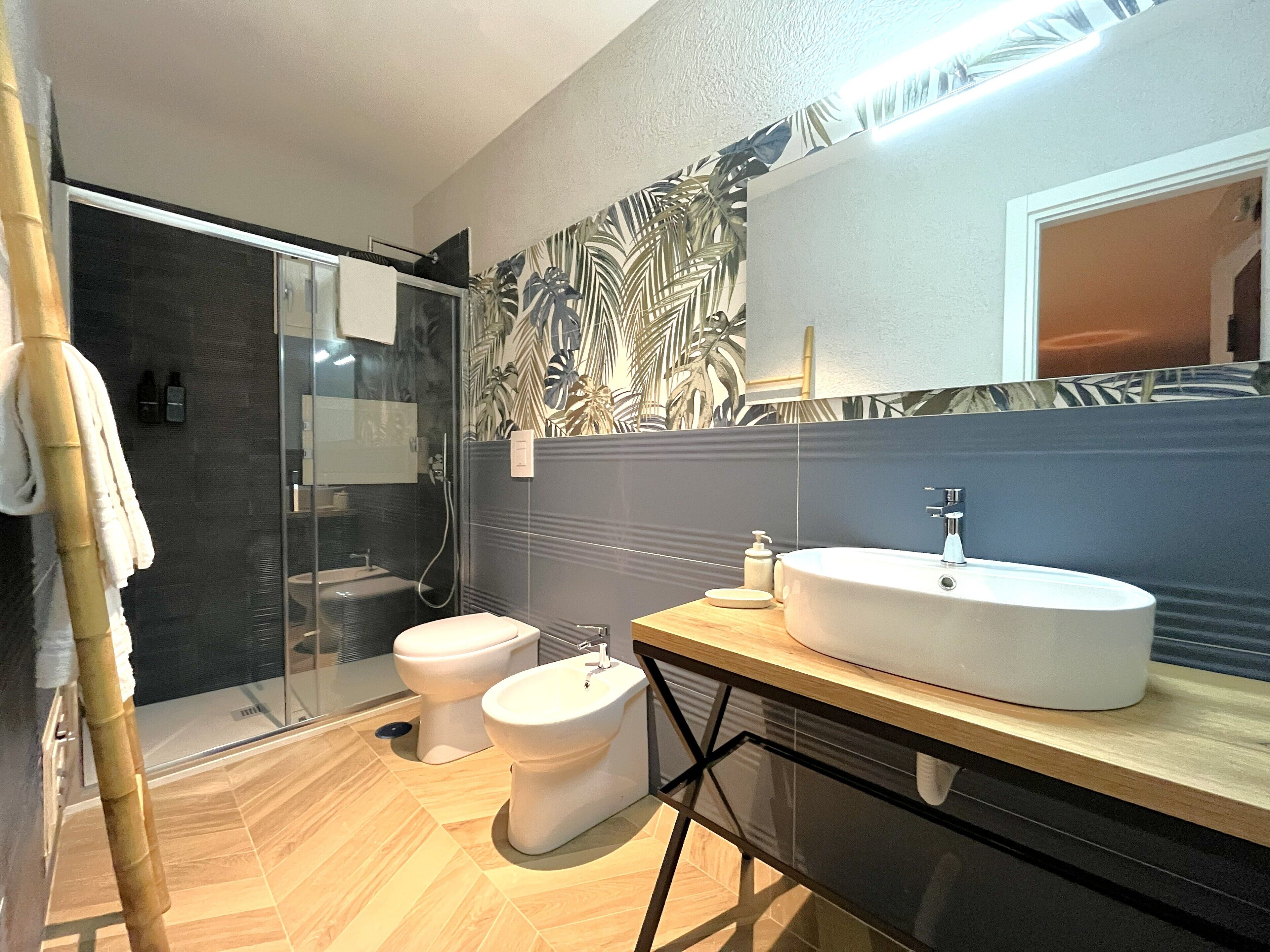 Family Apartment | Bathroom